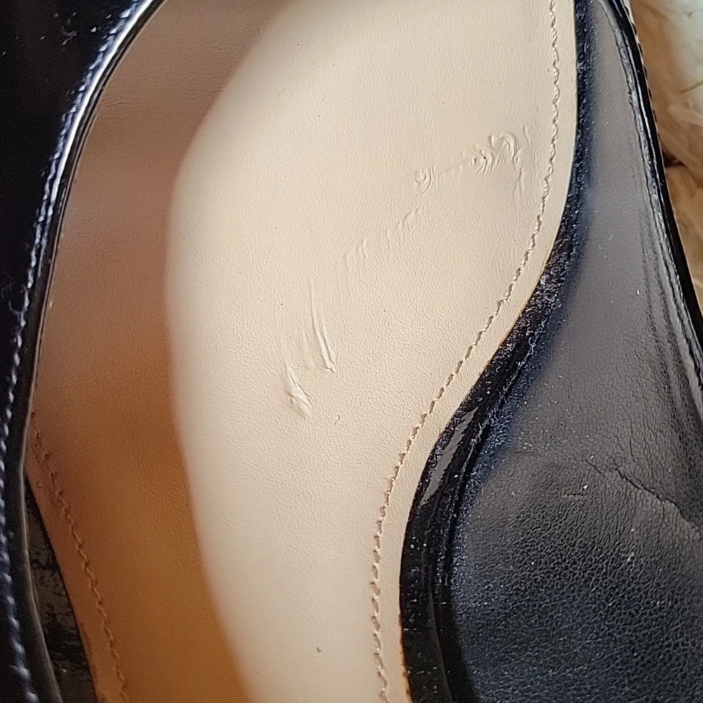 Vince Camuto Lavina black patent leather, platform, stilleto, peep toe heels 9.5